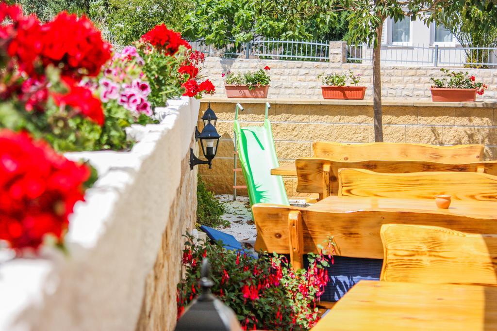 Apartments Ars Vivendi Trogir Exterior foto